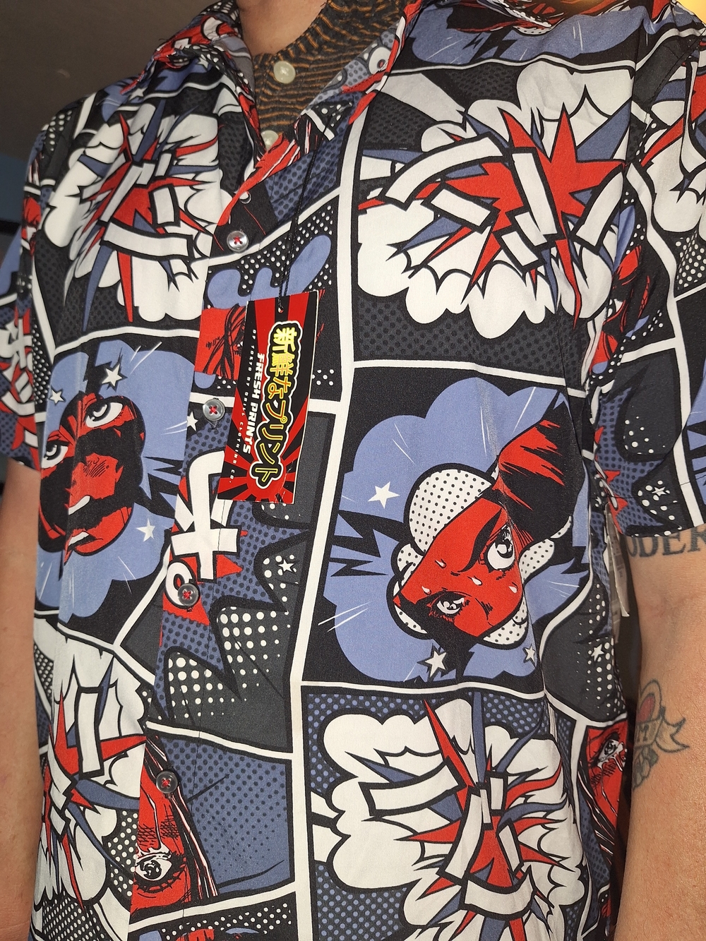 Fresh Prints Of Tokyo Men's Butyon-up Shirt XL All Over Manga Comics Anime NWT